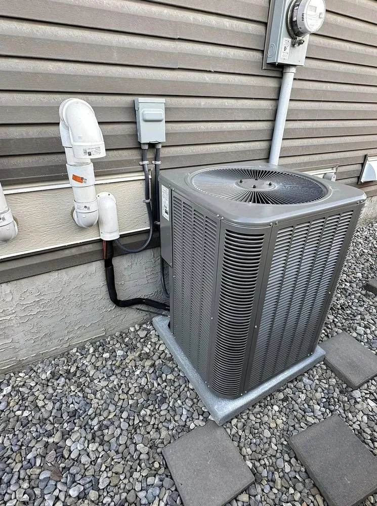 Slide of Hollindale Air & Heating