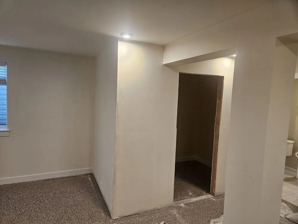 Slide of Holmes Contracting