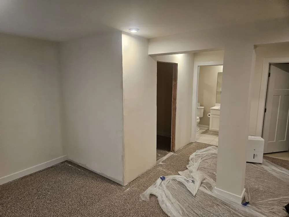 Slide of Holmes Contracting