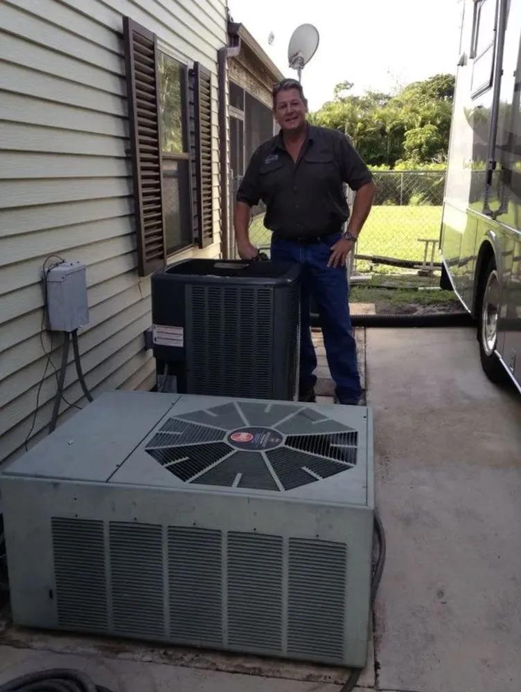 Slide of Holmes Cooling & Heating