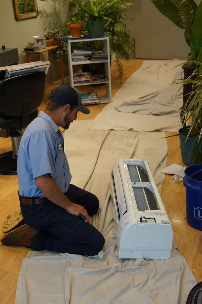 Slide of Holtzople Heating Air Conditioning & Electrical Services