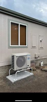 Home Heating & Cooling Logo