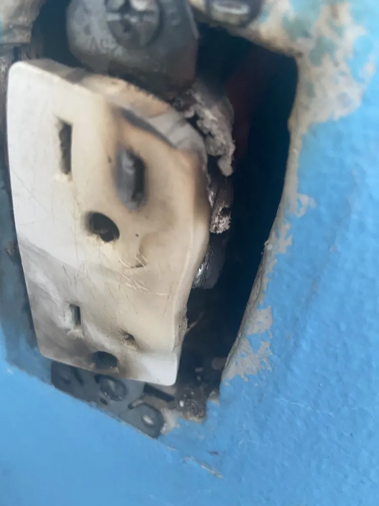 Slide of Home Tech Repair