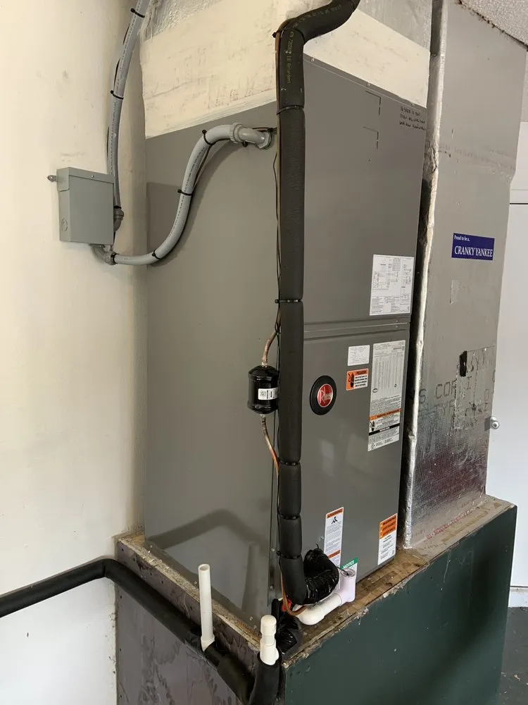 Slide of HomePros Cooling & Heating