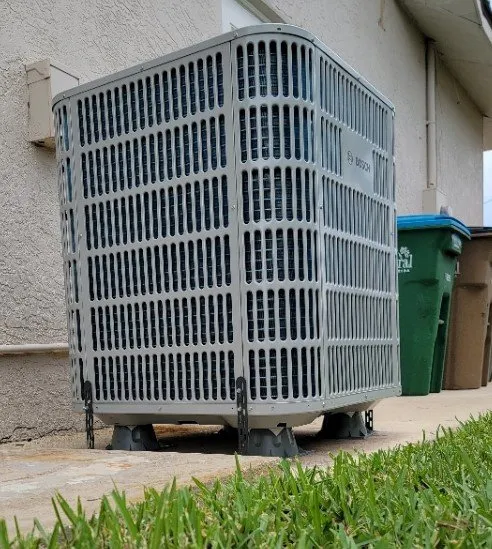 Slide of HomePros Cooling & Heating