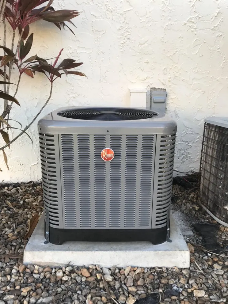 Slide of HomePros Cooling & Heating