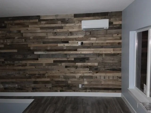 Slide of HomePros Cooling & Heating