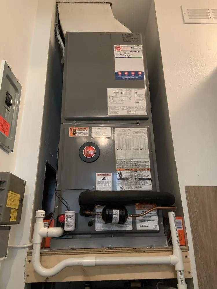 Slide of HomePros Cooling & Heating