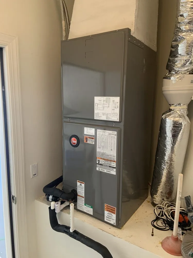 Slide of HomePros Cooling & Heating