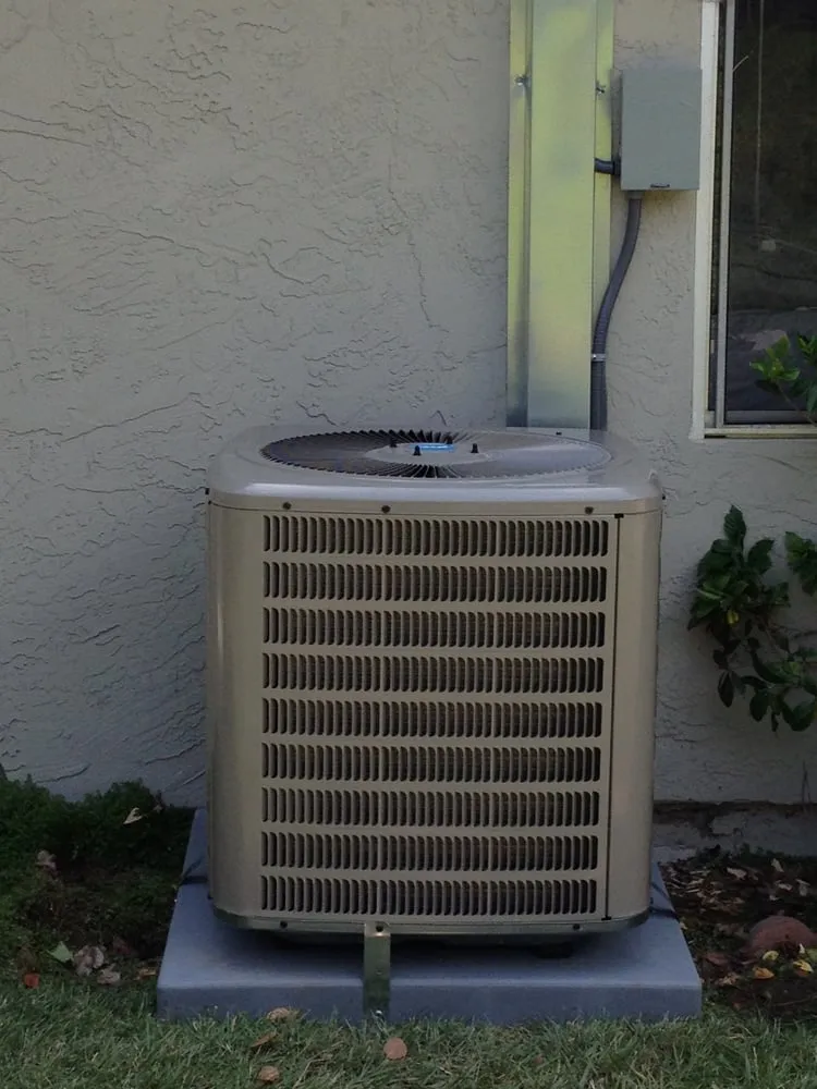 Slide of Hometown Heat & Air