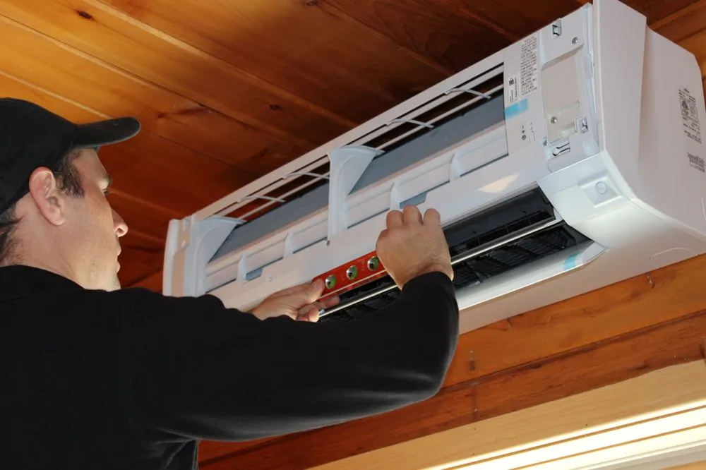 Slide of Hometown Heat Pumps