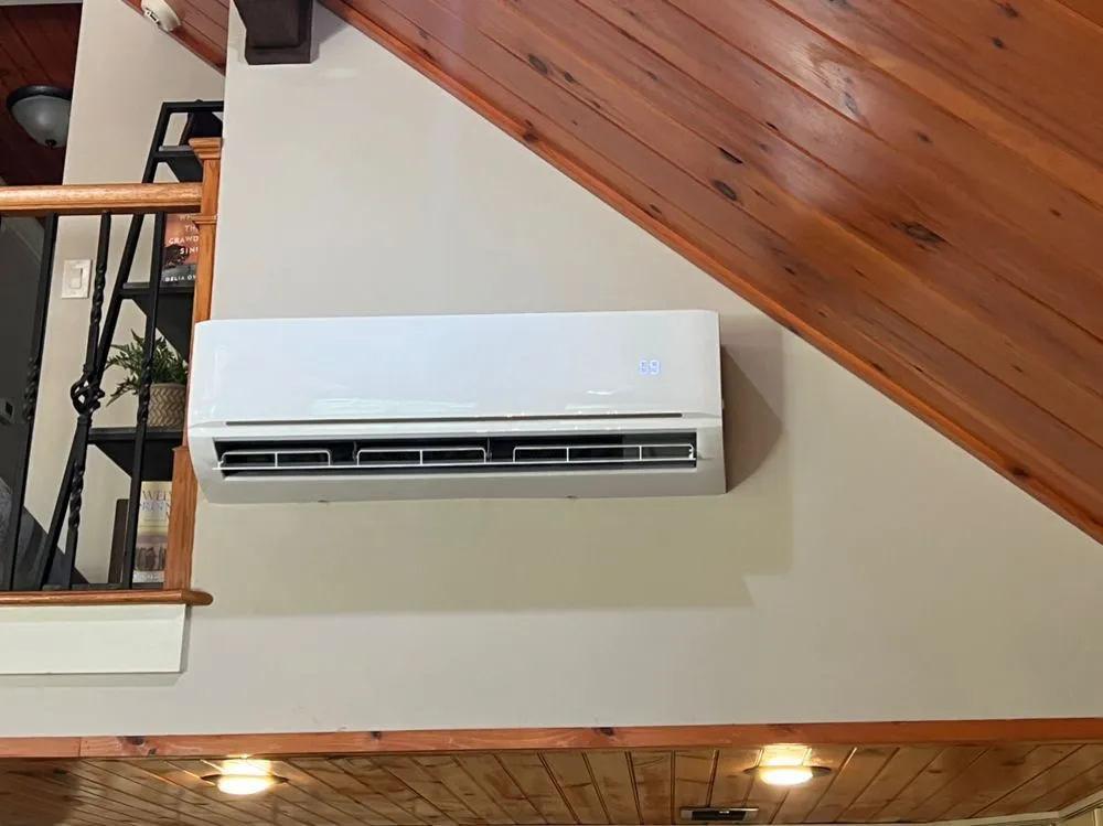 Slide of Hometown Heating & Air