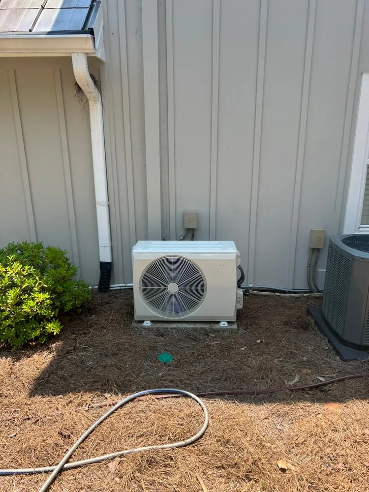 Slide of Hometown Heating & Air