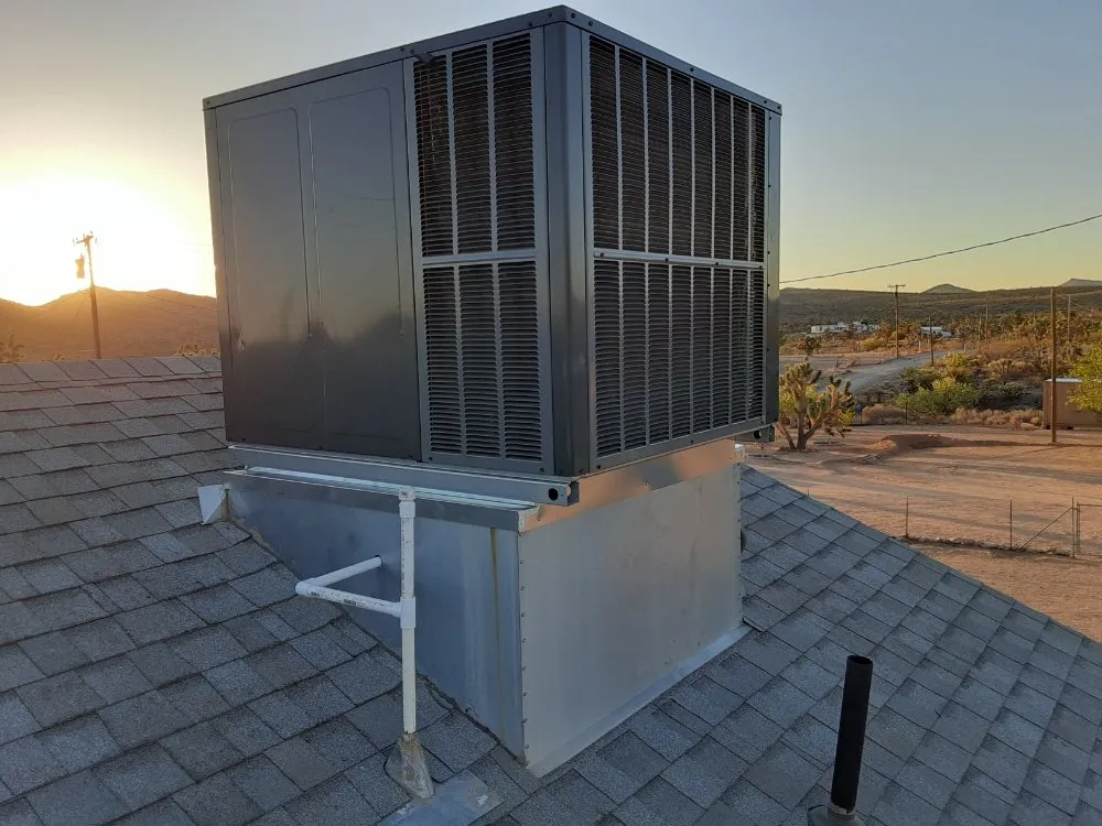 Slide of Hometown Heating & Air