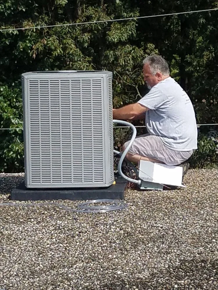 Slide of Hometown Heating & Cooling