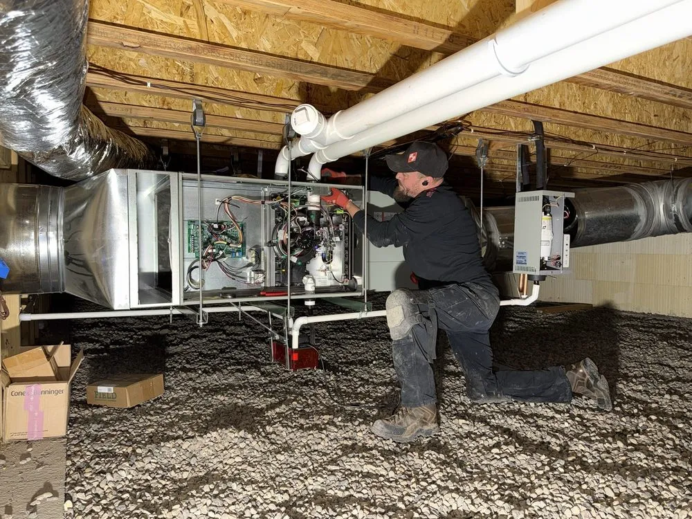 Slide of Hometown Heating & Cooling