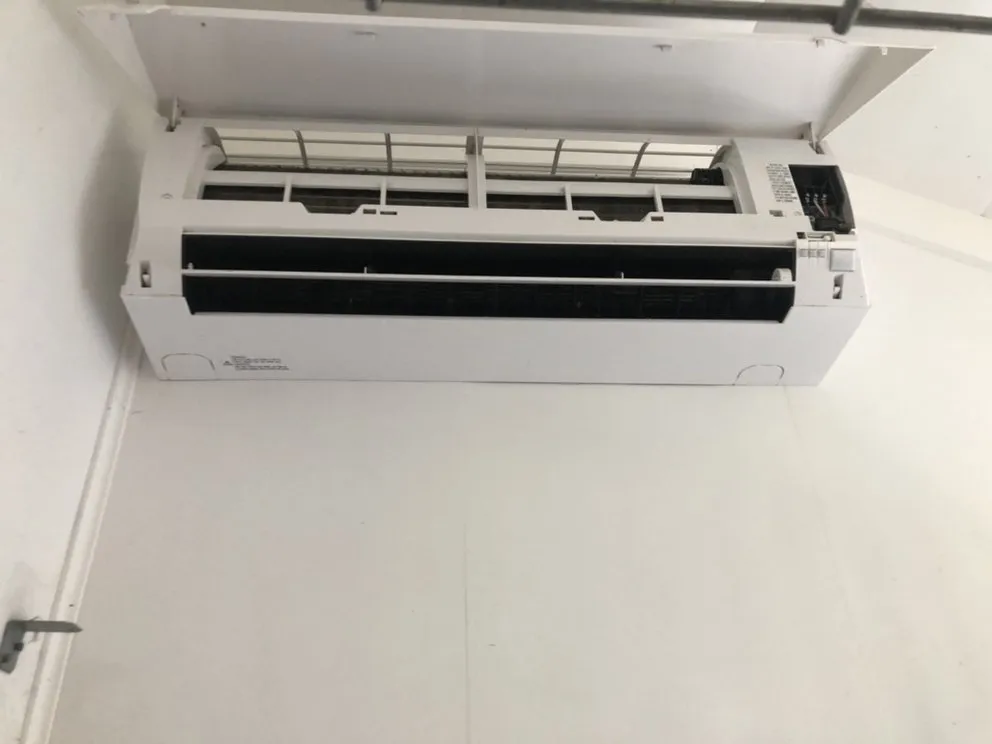 Slide of Hometown Heating and Air Conditioning