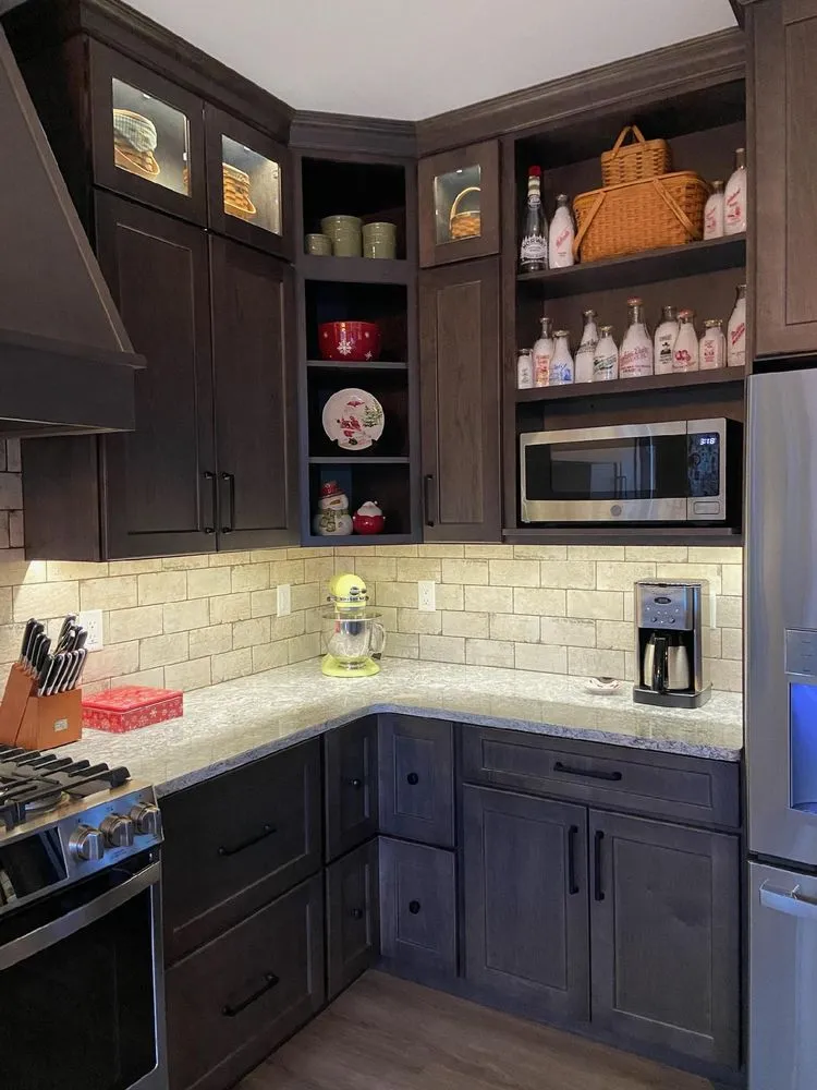 Slide of Hometowne Building Supply