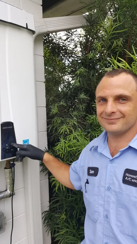 Slide of Honest Plumbing, Air Conditioning and Electric