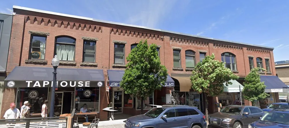 Slide of Hood River Handyman