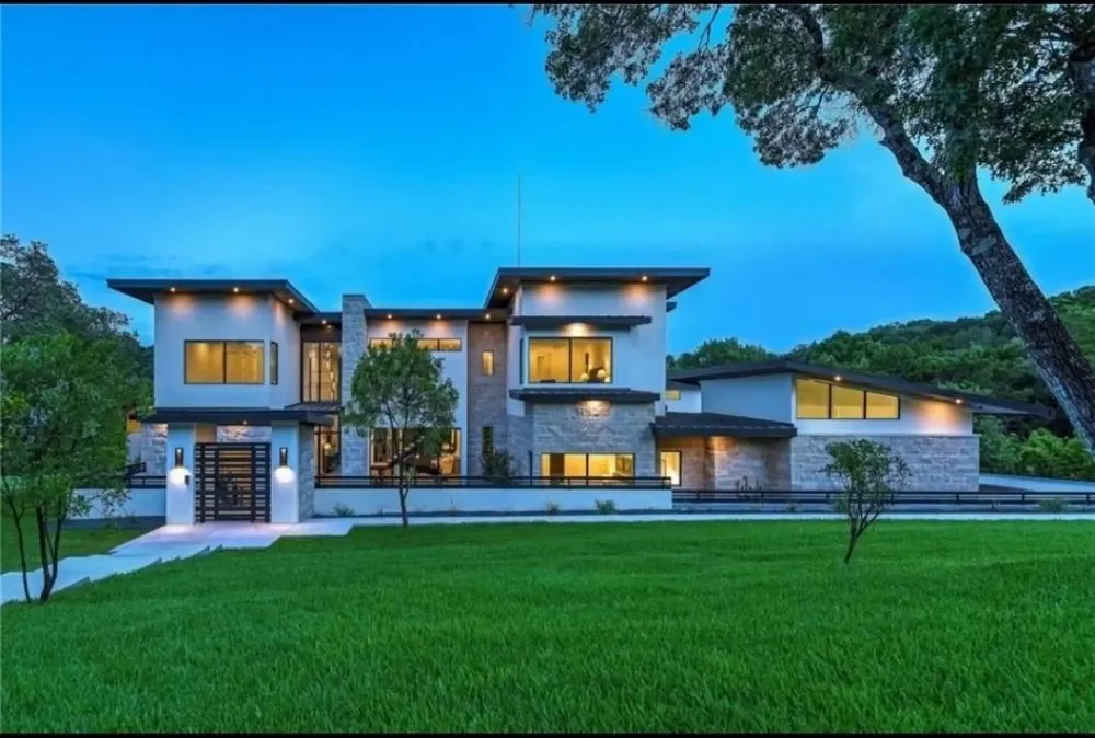 Slide of Hook'Em-Up Home Services