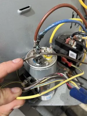 Hopkins Air Conditioning Logo