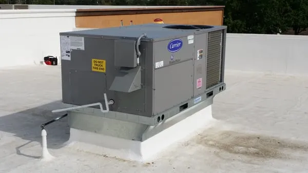 Hot and Cold Mechanical Logo