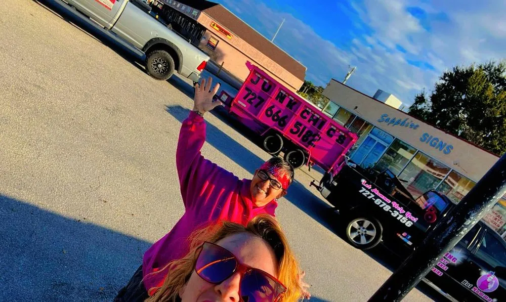 Slide of Hot Momma’s Hauling