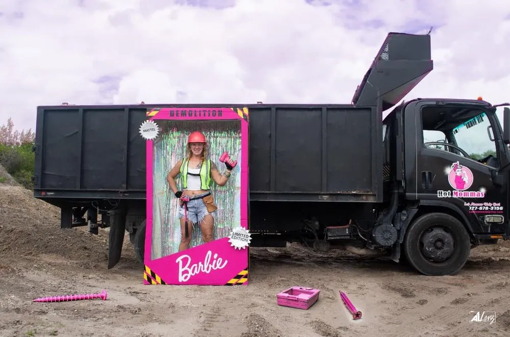 Slide of Hot Momma’s Hauling