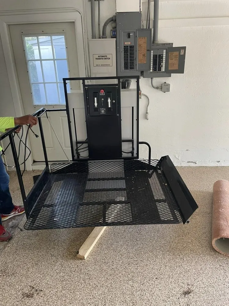 Slide of Hot Momma’s Hauling