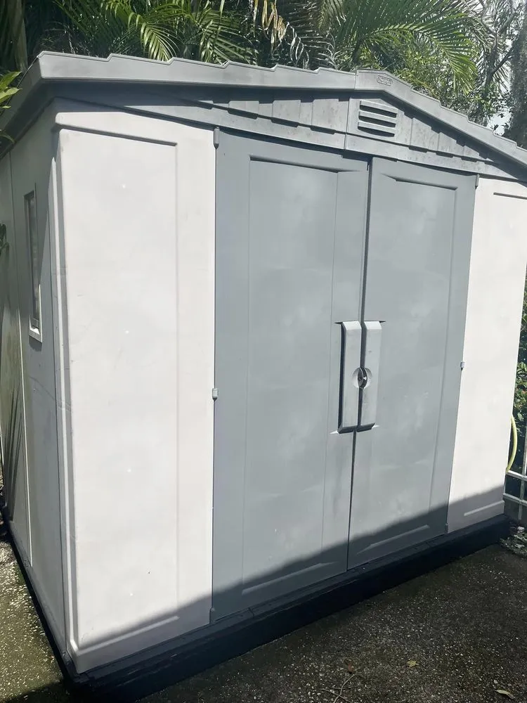 Slide of Hot Momma’s Hauling