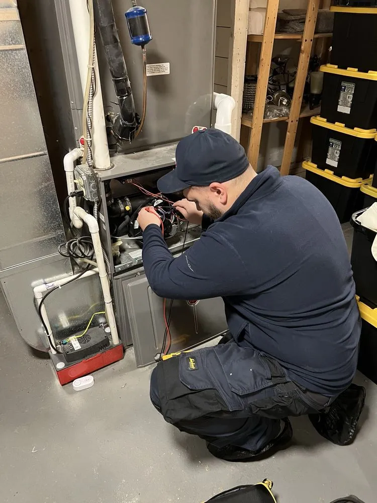 Slide of Hotwire HVAC Refrigeration & Appliance Repair