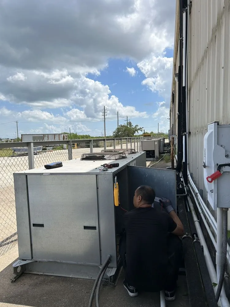 Slide of Hous Air Hvac Service