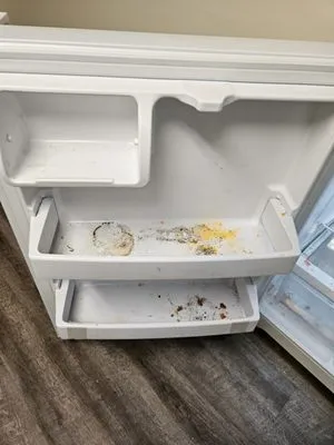 House cleanings by Let's Clear The Air