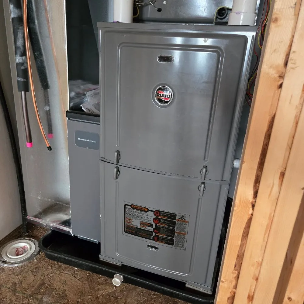 Slide of Housecall Crew