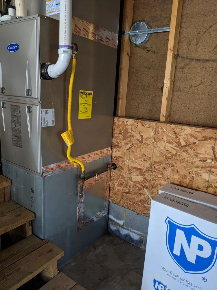 Slide of Howell's Heating & Air Conditioning