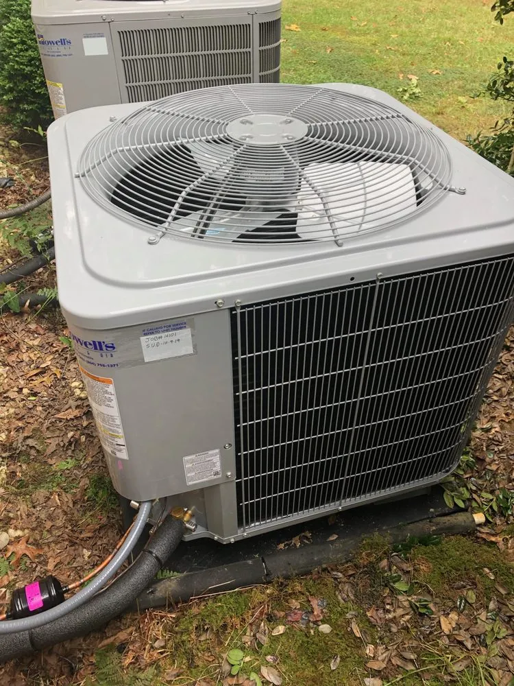 Slide of Howell's Heating & Air Conditioning