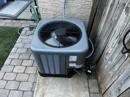 Slide of HOWLAIR Air Conditioning & Heating HVAC