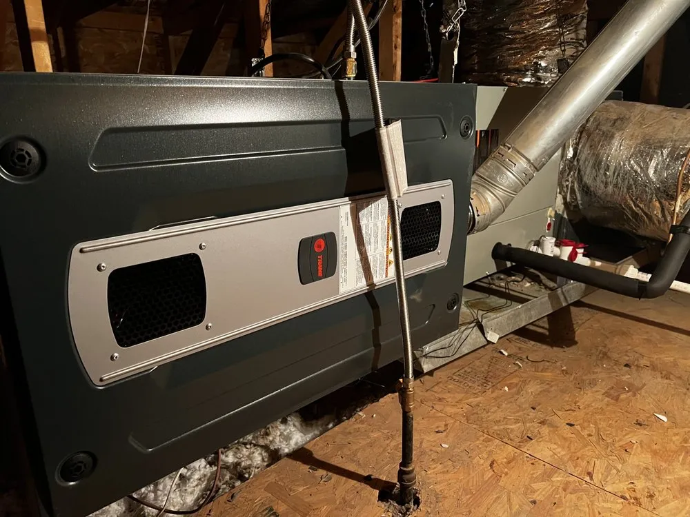 Slide of HOWLAIR Air Conditioning & Heating HVAC