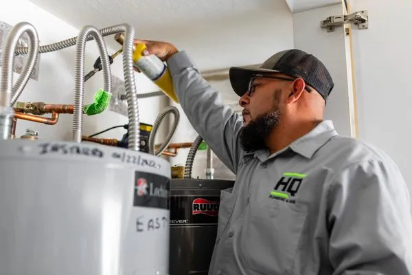 HQ Plumbing And Air Logo