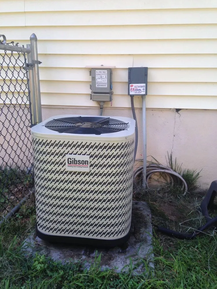 Slide of HR Heating, Air Conditioning & Refrigeration