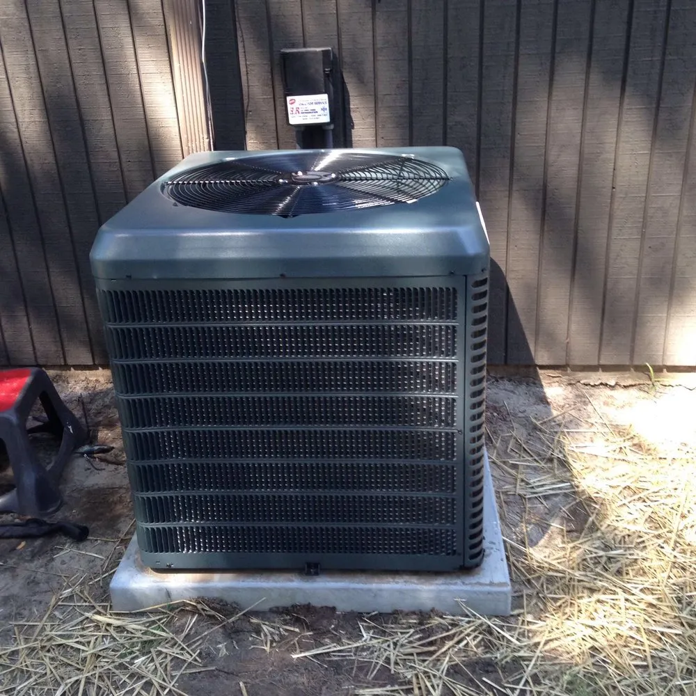 Slide of HR Heating, Air Conditioning & Refrigeration