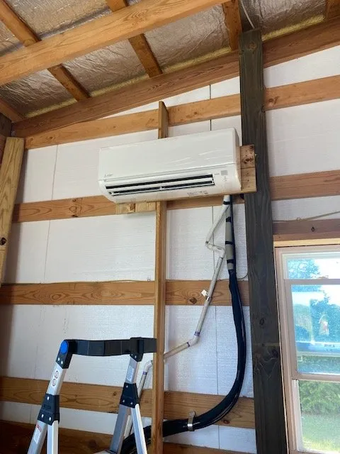 Slide of H&R Heating and Air Conditioning