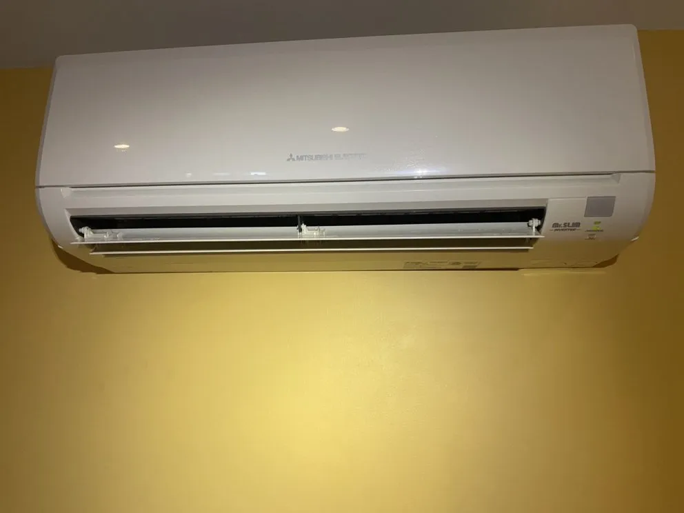 Slide of Hulls Hvac Services