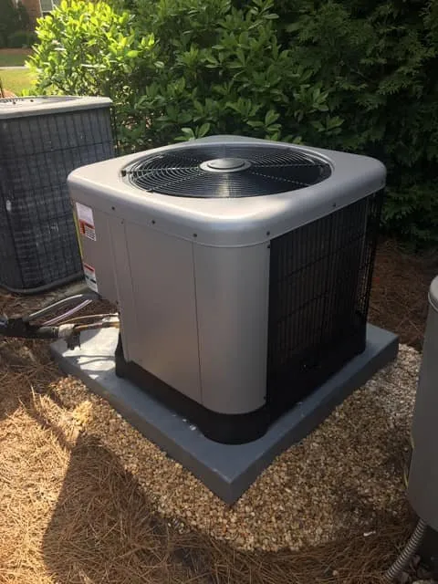 Slide of Huneycutt Cooling & Heating Experts