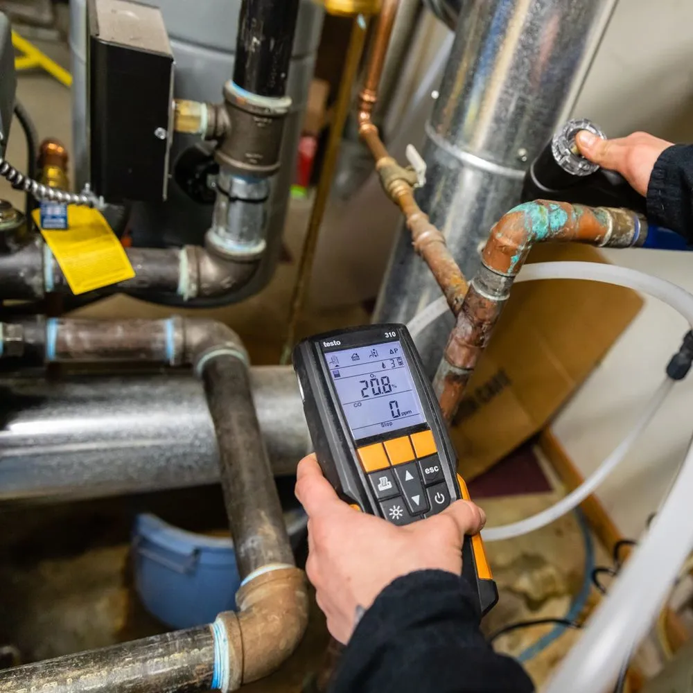 Slide of Huneycutt Cooling & Heating Experts