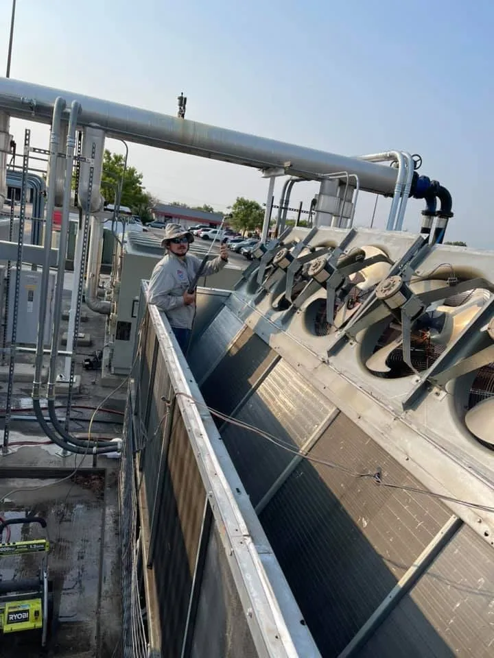 Slide of Hunter Mechanical Services