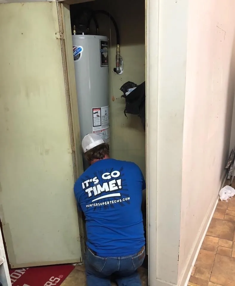 Slide of Hunter Super Techs