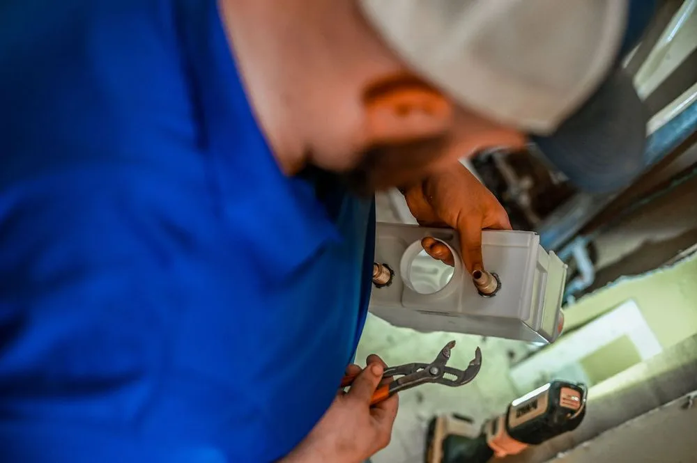 Slide of Hunter Super Techs