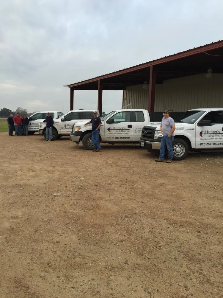 Emergency air conditioning tune-up for residential systems in Boling-iago, TX by Hunter's Air & Heat